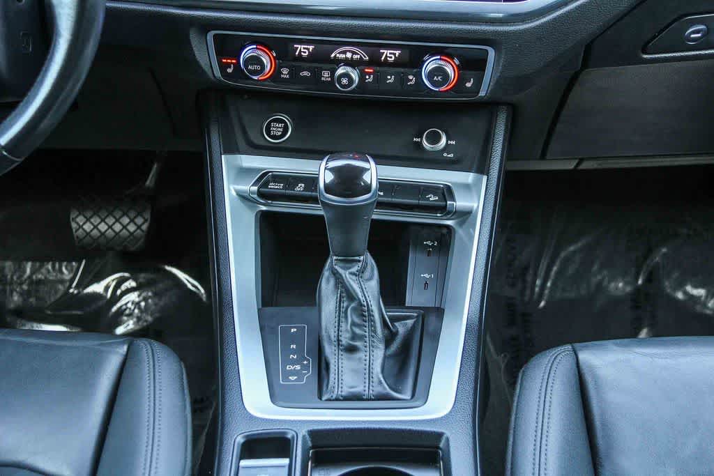 Thumbnail: 2022 Audi Q3 - 14