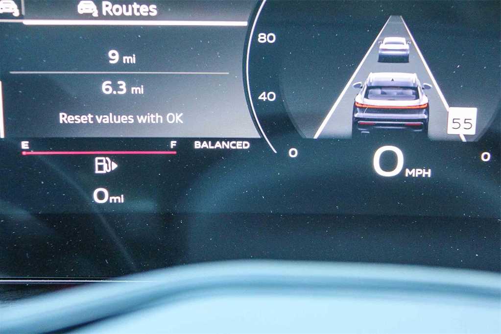 Thumbnail: 2025 Audi Q5 - 21