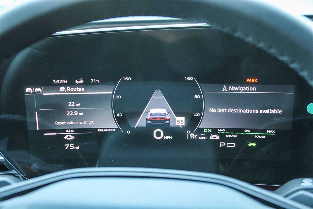 Thumbnail: 2025 Audi e-tron S - 24