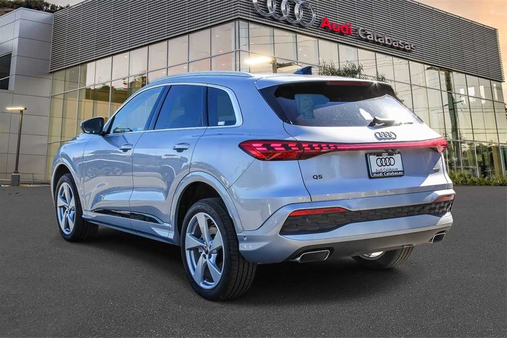 Thumbnail: 2025 Audi Q5 - 2