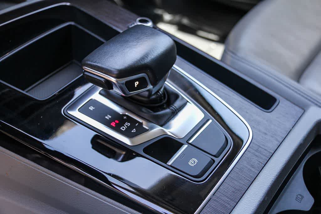 Thumbnail: 2023 Audi Q5 - 20