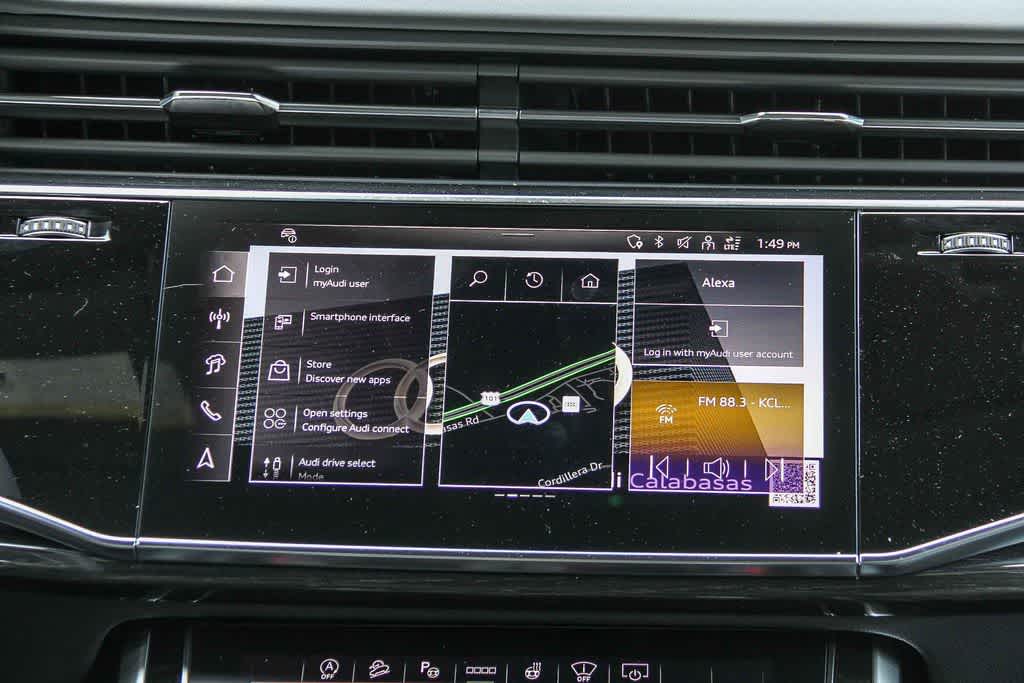 Thumbnail: 2026 Audi Q8 - 15