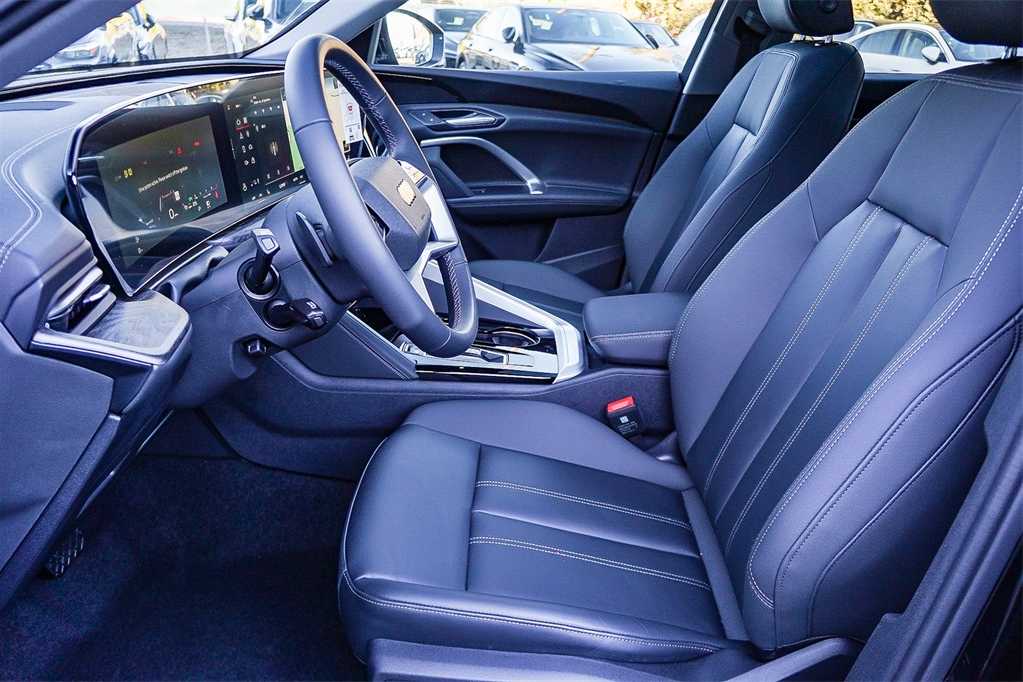 Thumbnail: 2025 Audi Q5 - 20