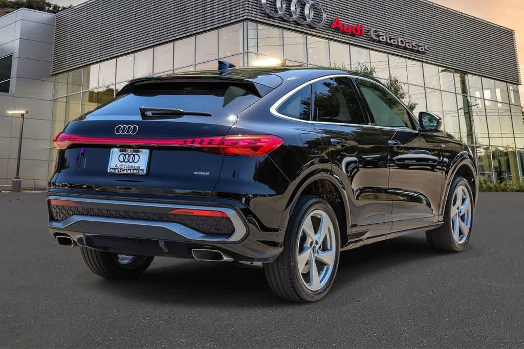 Thumbnail: 2025 Audi Q5 - 4