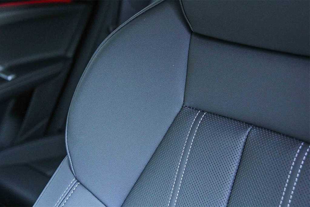 Thumbnail: 2025 Audi Q5 - 25