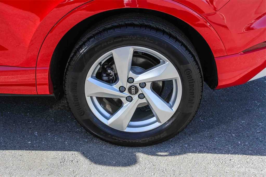 Thumbnail: 2022 Audi Q3 - 10