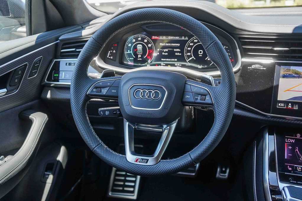 Thumbnail: 2026 Audi RS Q8 - 15