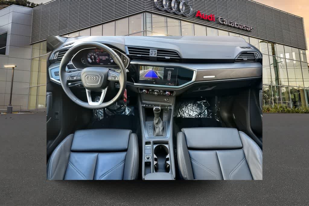 Thumbnail: 2025 Audi Q3 - 3