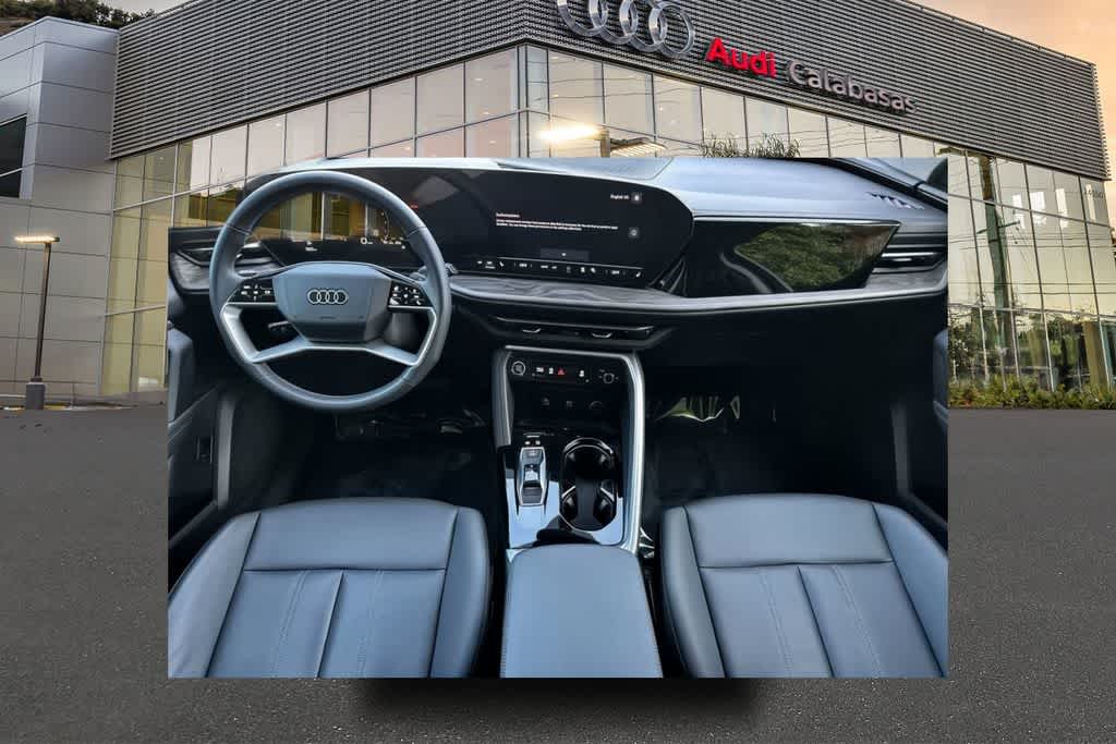 Thumbnail: 2025 Audi Q5 - 3