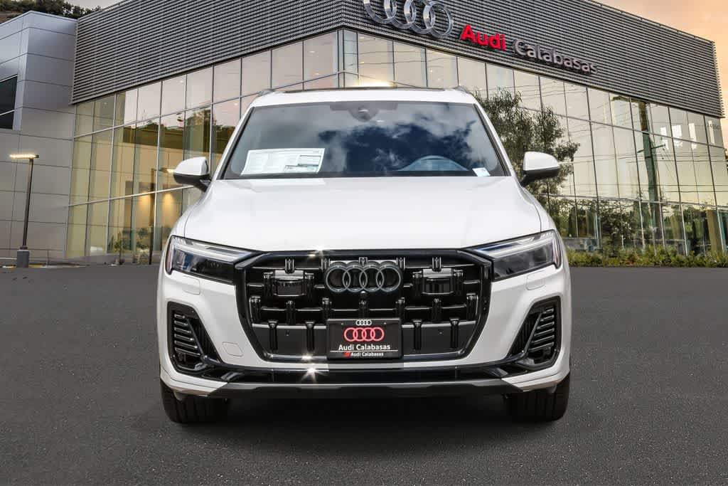 Thumbnail: 2026 Audi Q7 - 6