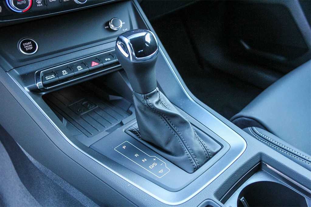 Thumbnail: 2025 Audi Q3 - 20