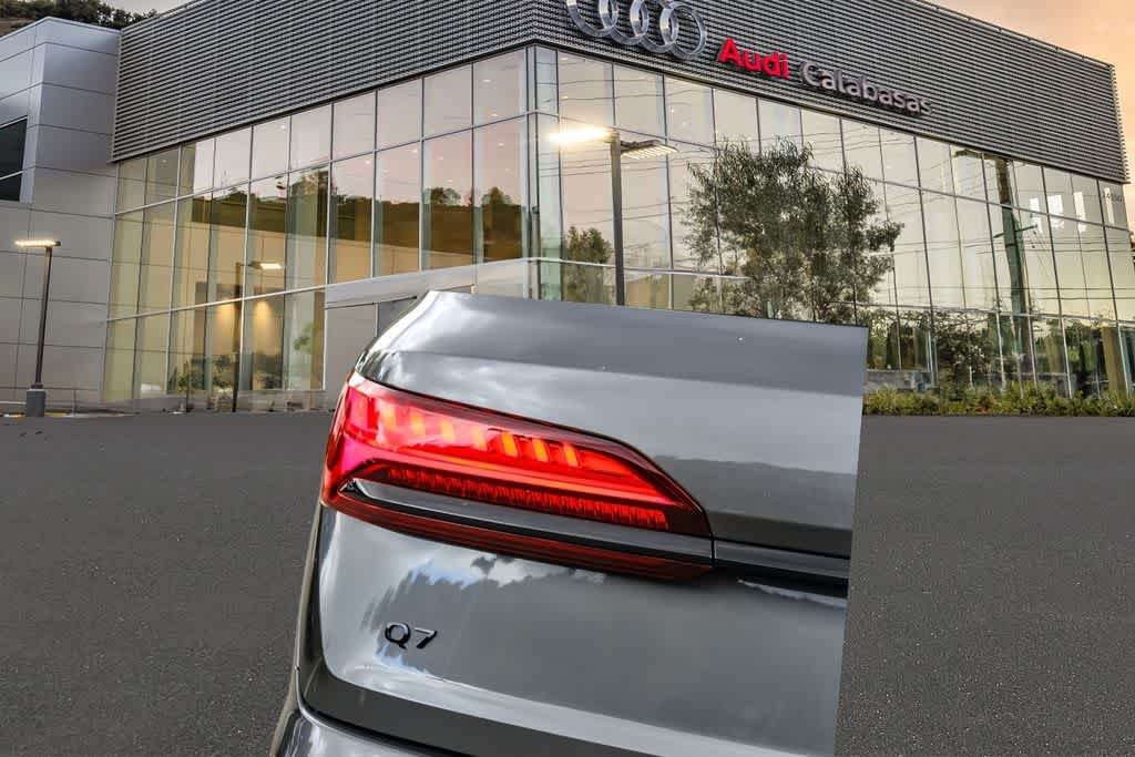 Thumbnail: 2026 Audi Q7 - 4