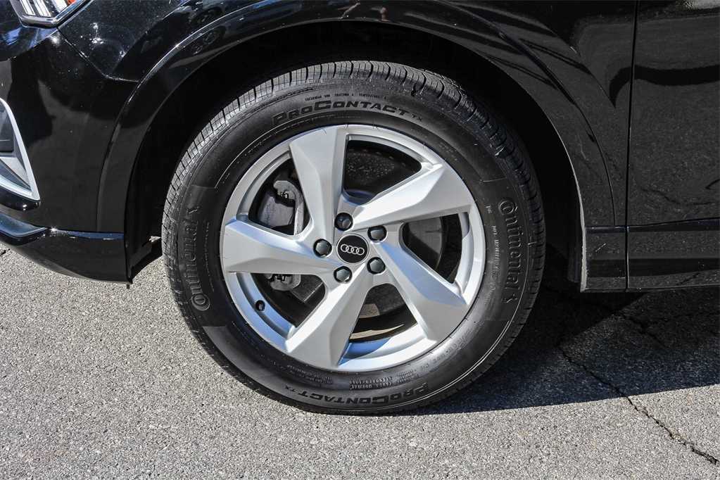 Thumbnail: 2021 Audi Q3 - 7