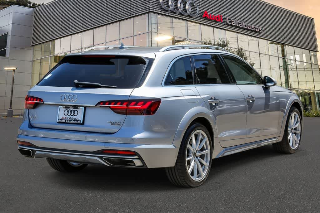 Thumbnail: 2020 Audi A4 - 4