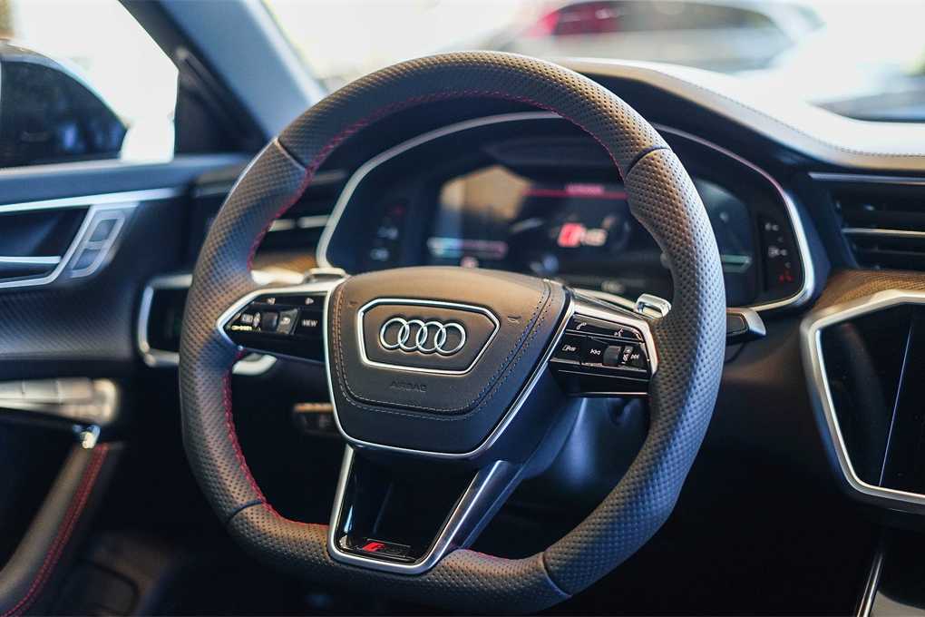 Thumbnail: 2026 Audi RS 7 - 12