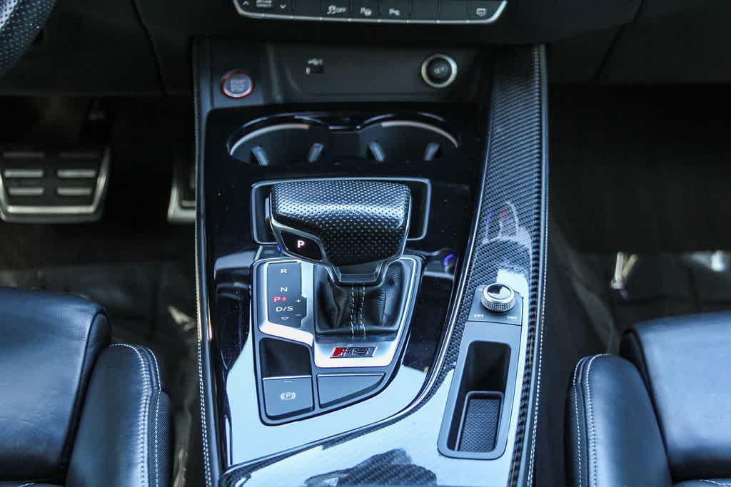 Thumbnail: 2022 Audi RS 5 - 14