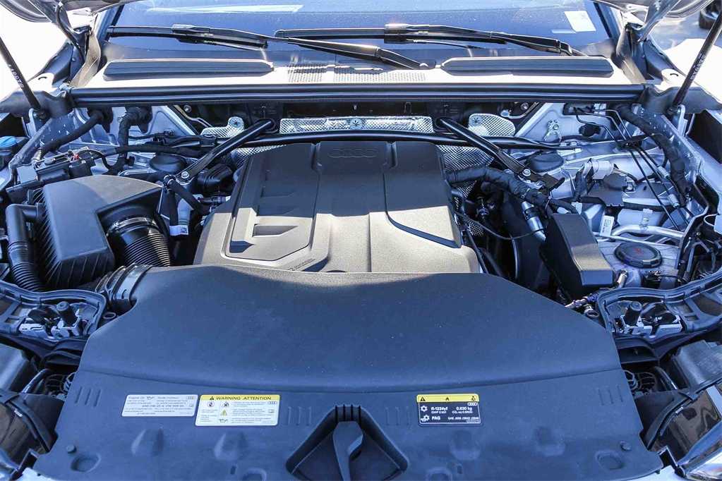 Thumbnail: 2025 Audi Q5 - 26