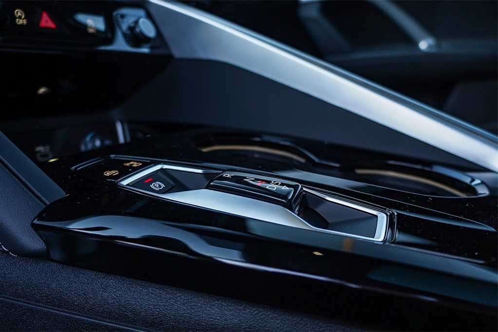 Thumbnail: 2025 Audi Q5 - 25