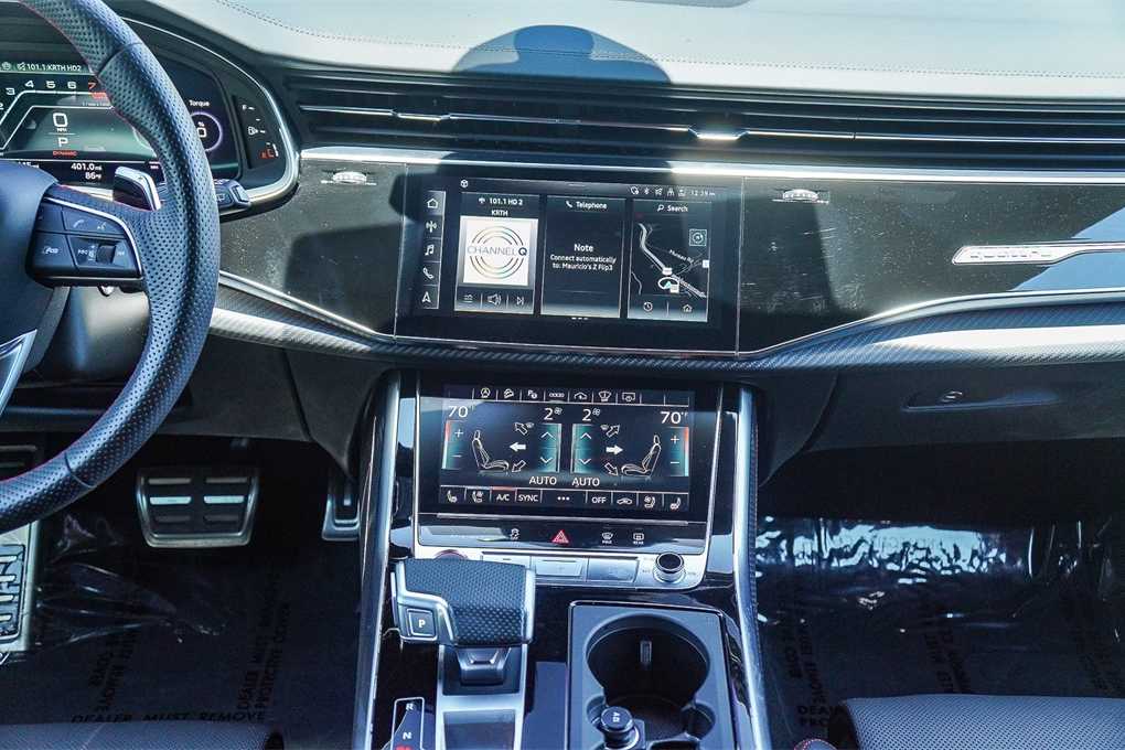 Thumbnail: 2024 Audi RS Q8 - 14