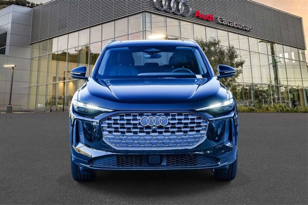 New 2025 Audi All-new Q5 2.0T Premium SUV