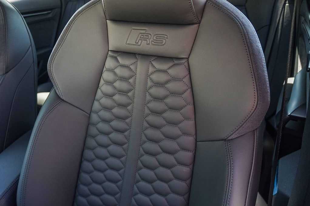 Thumbnail: 2026 Audi RS 3 - 28