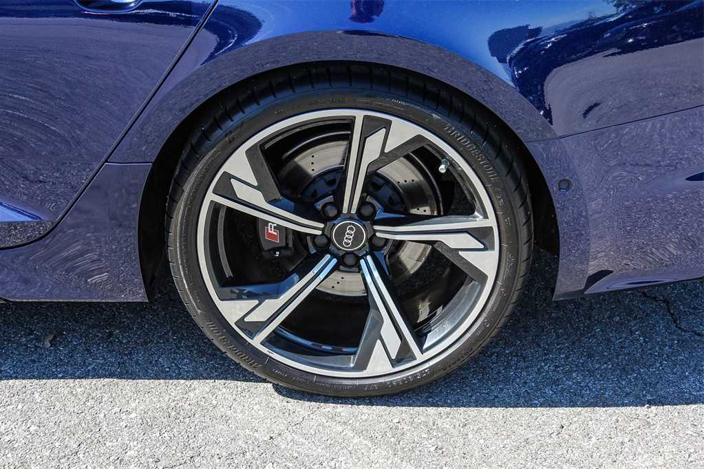 Thumbnail: 2022 Audi RS 5 - 10