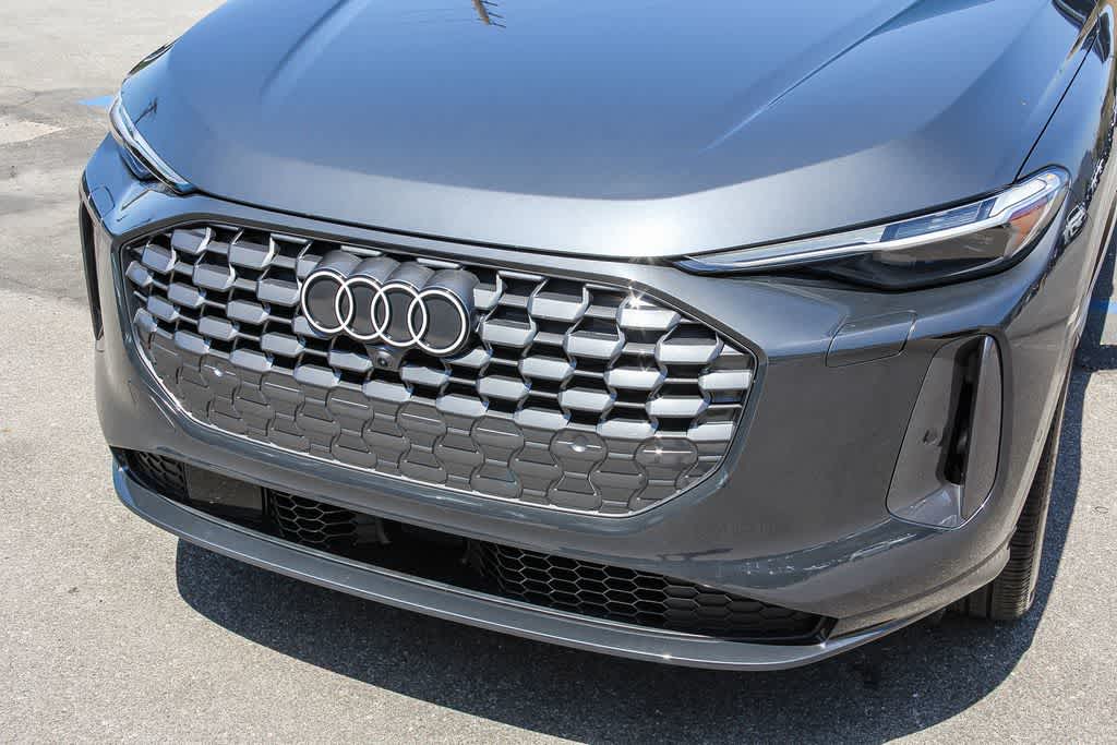 Thumbnail: 2025 Audi Q5 - 8