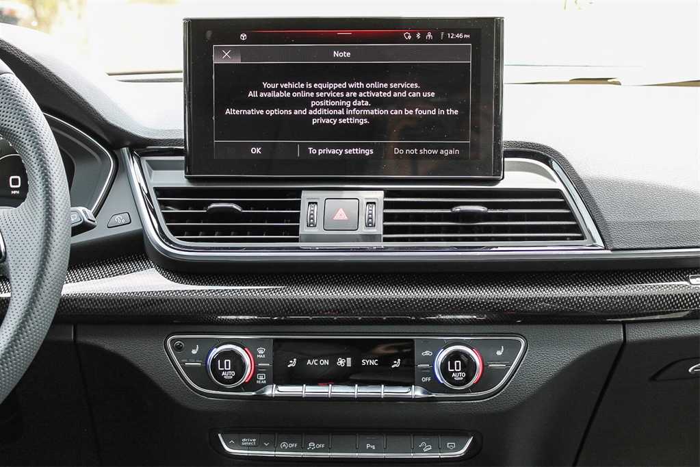 Thumbnail: 2024 Audi SQ5 - 13