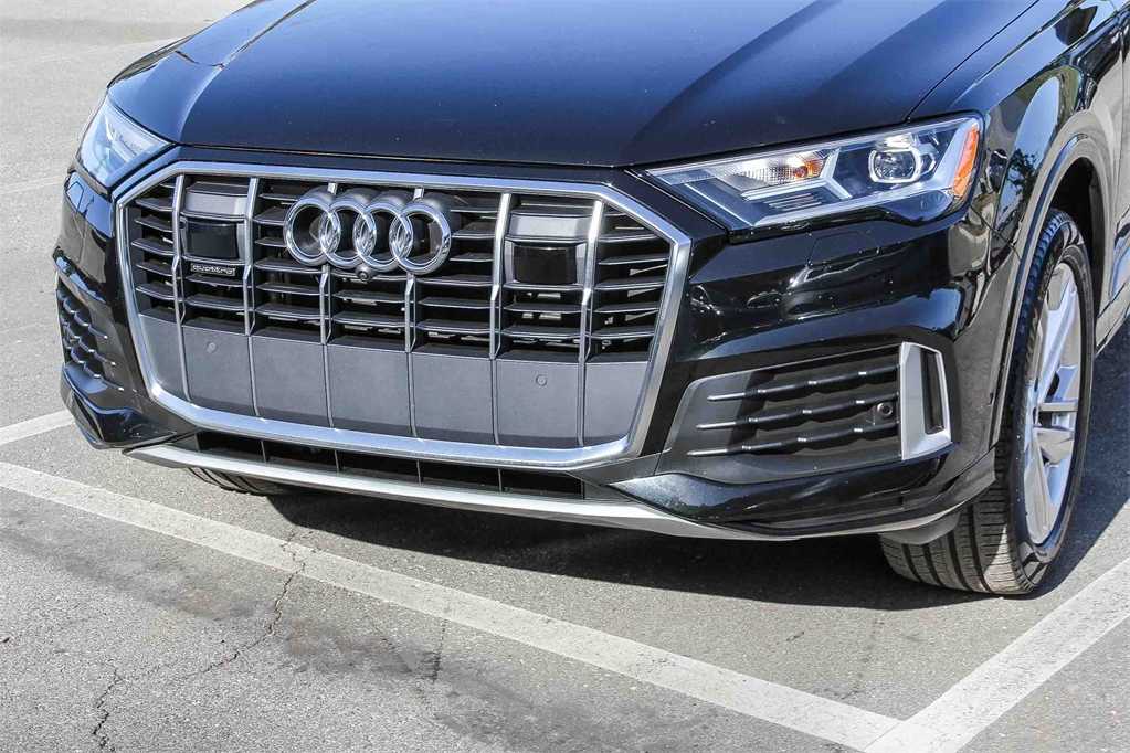 Thumbnail: 2023 Audi Q7 - 8