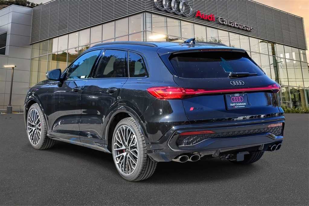 Thumbnail: 2025 Audi SQ5 - 2