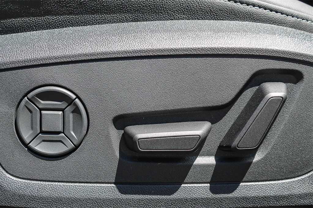 Thumbnail: 2025 Audi A3 - 24