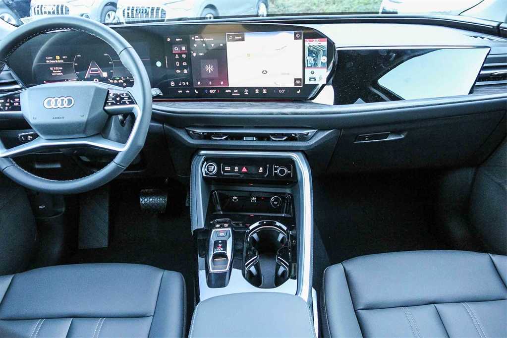 Thumbnail: 2025 Audi Q5 - 13