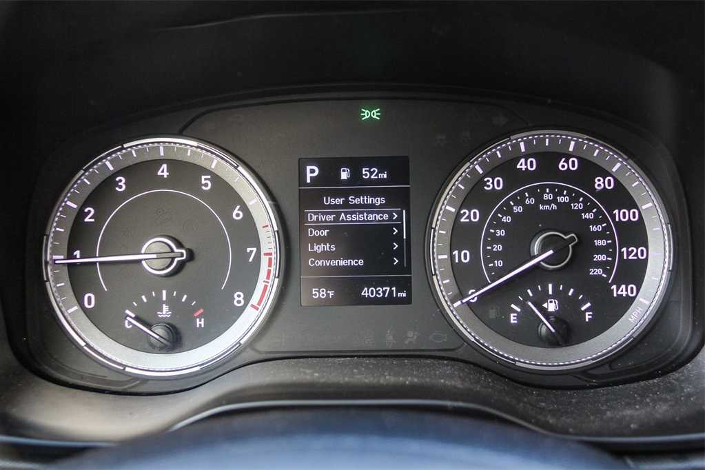 Thumbnail: 2022 Hyundai Venue - 24