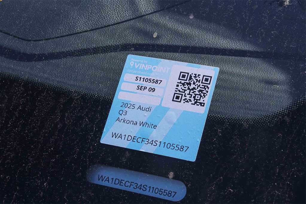 Thumbnail: 2025 Audi Q3 - 29