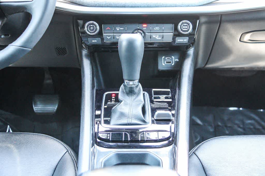 Thumbnail: 2024 Jeep Compass - 14