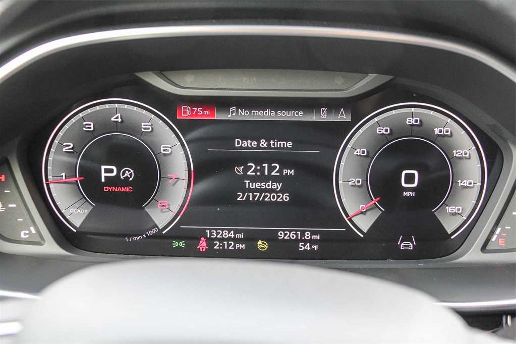 Thumbnail: 2023 Audi Q3 - 24