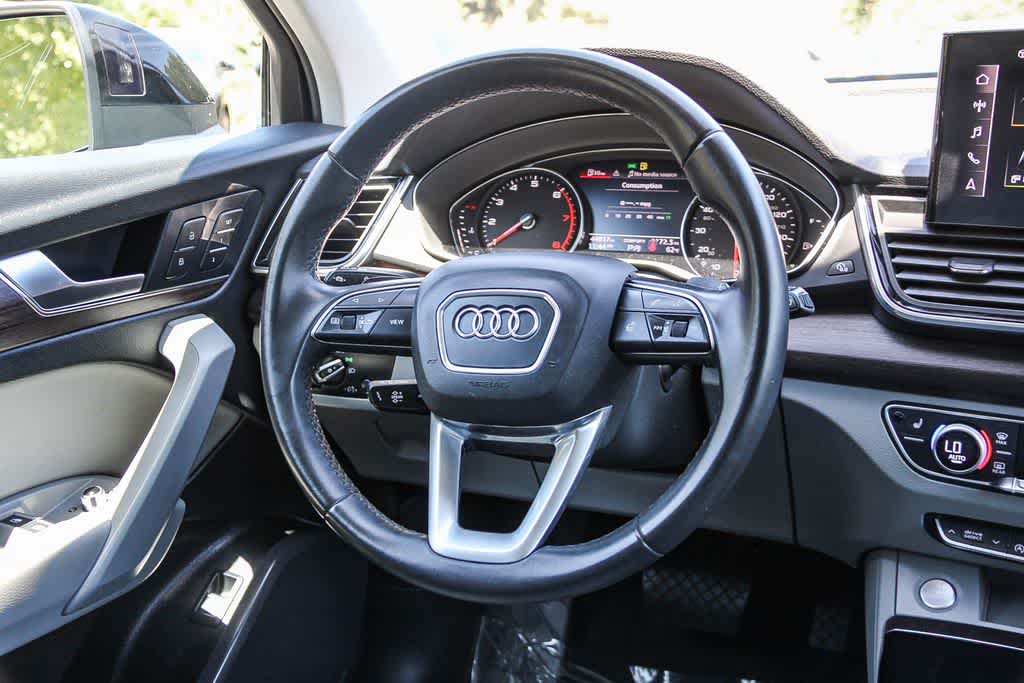 Thumbnail: 2023 Audi Q5 - 16