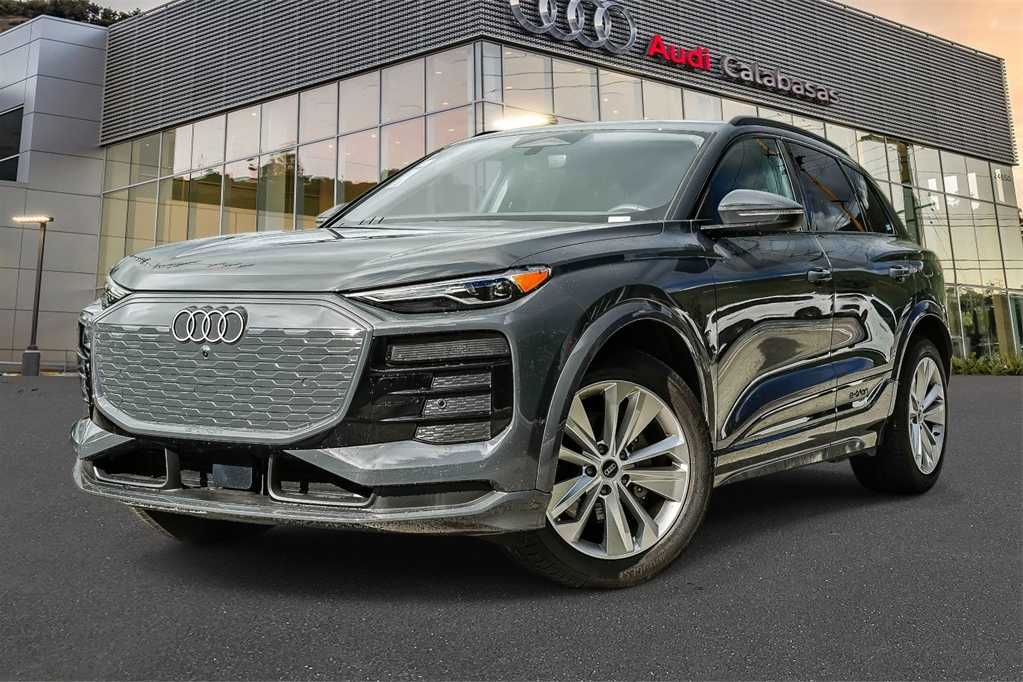 2025 Audi Q6 e-tron Premium -
                  Calabasas, CA