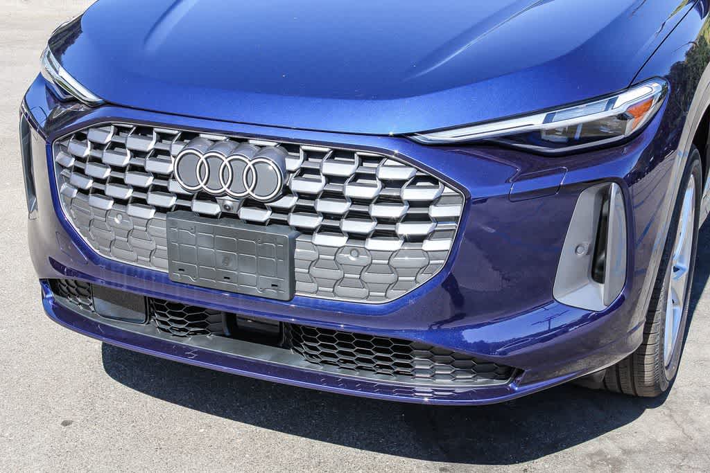 Thumbnail: 2025 Audi Q5 - 8