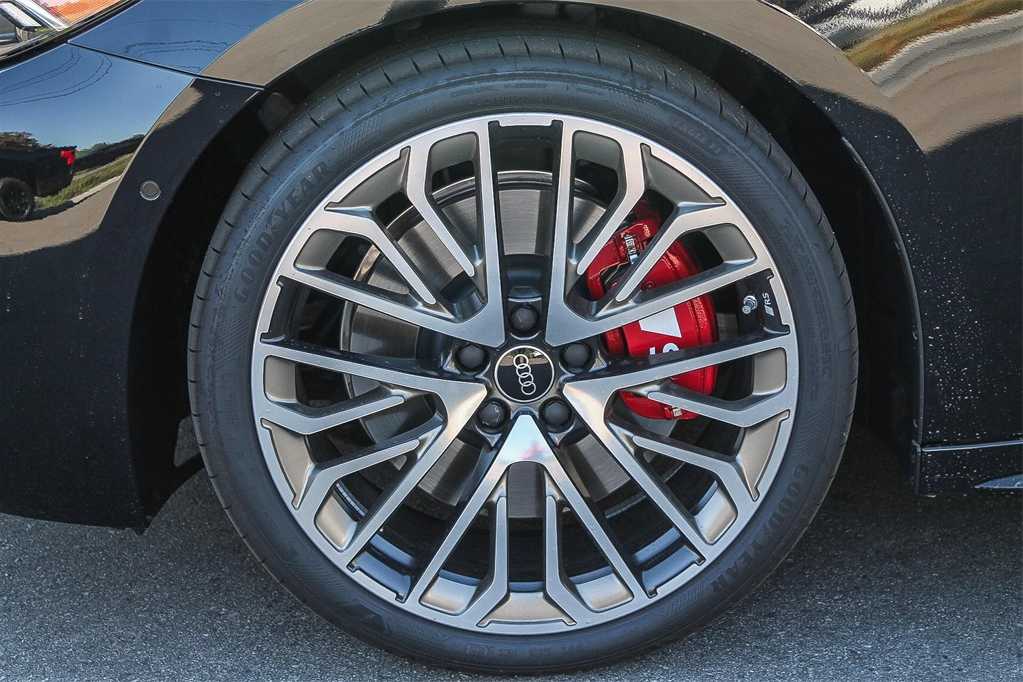 Thumbnail: 2025 Audi S5 - 10