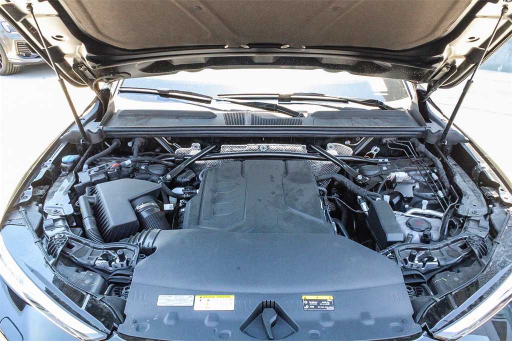 Thumbnail: 2025 Audi Q5 - 30