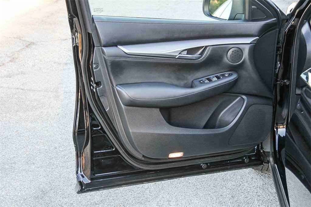 Thumbnail: 2022 INFINITI QX55 - 22