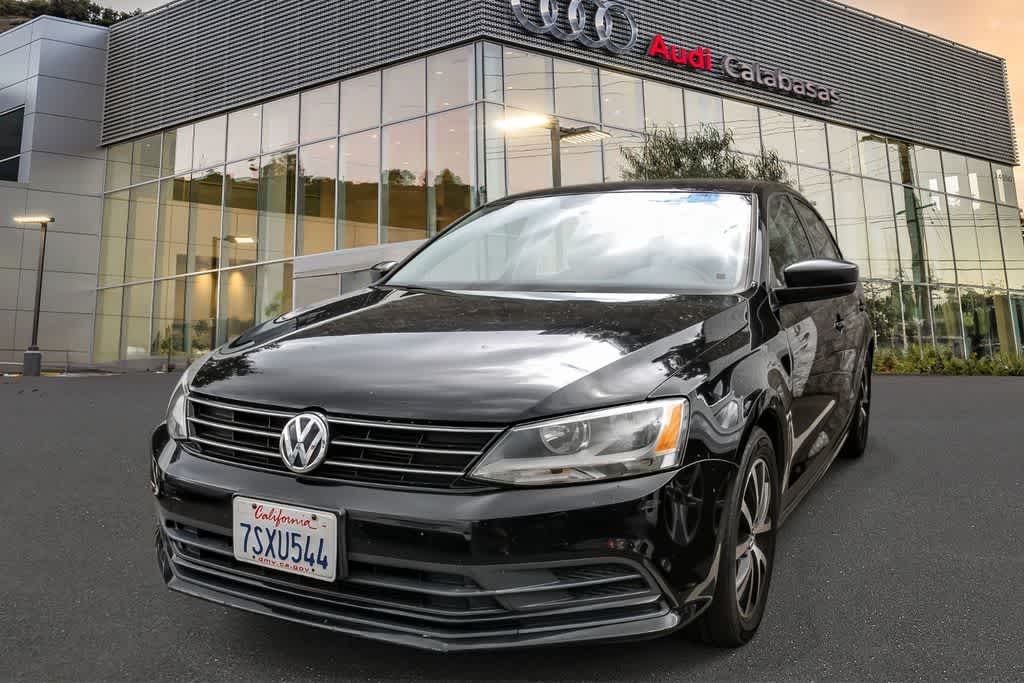 2016 Volkswagen Jetta SE -
                  Calabasas, CA