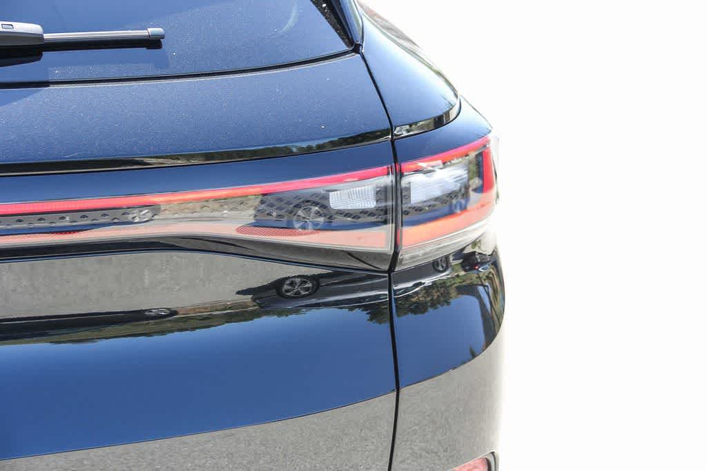 Thumbnail: 2022 Volkswagen ID.4 - 11