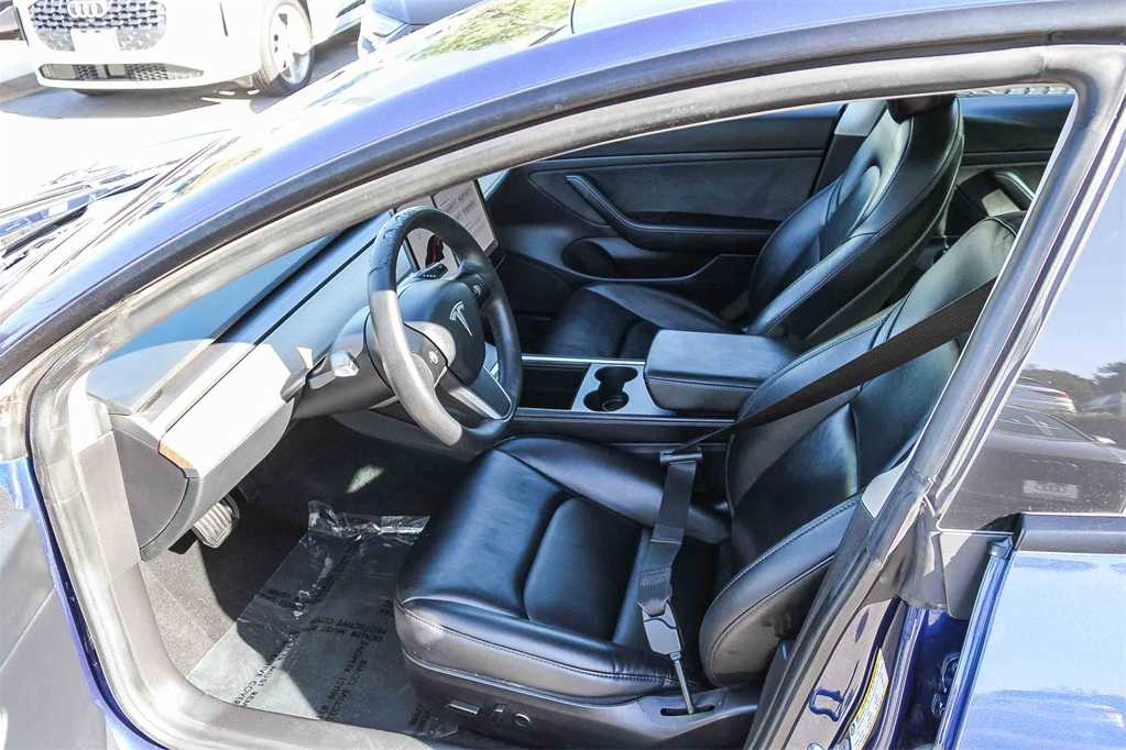 Thumbnail: 2021 Tesla Model 3 - 19