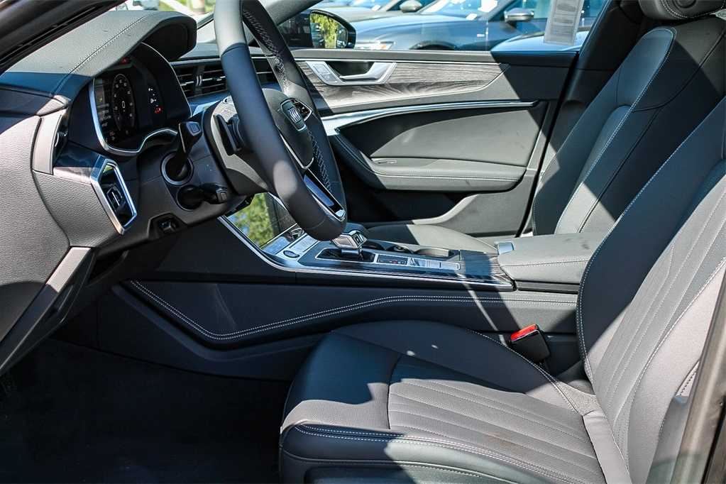 Thumbnail: 2025 Audi A7 - 20