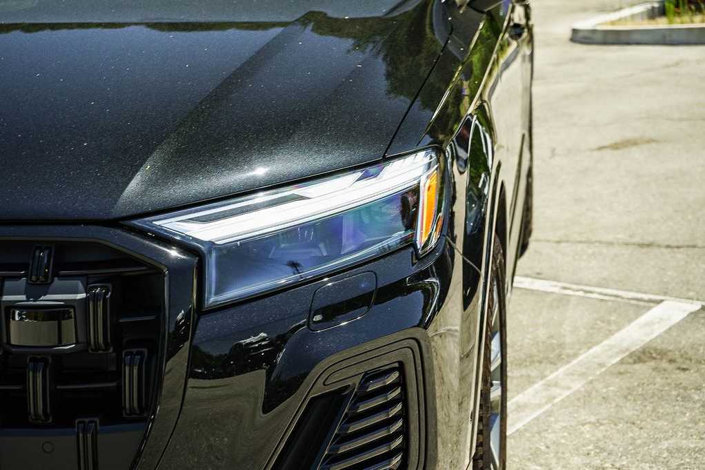Thumbnail: 2026 Audi Q7 - 7