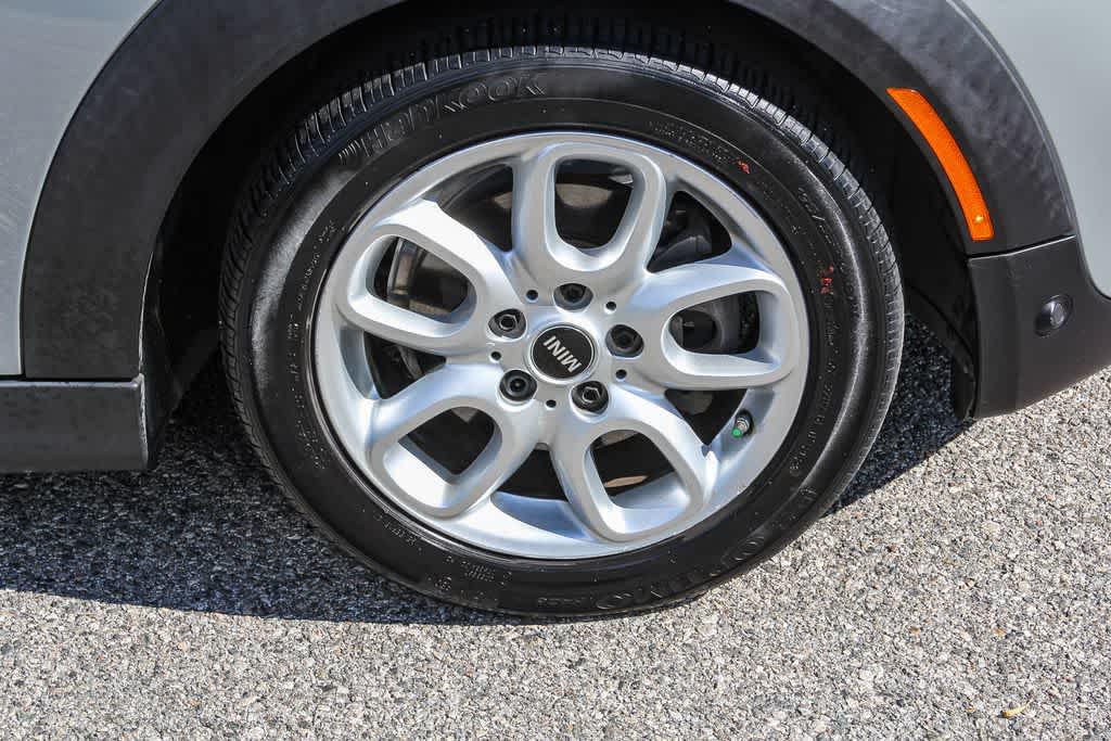 Thumbnail: 2019 MINI Cooper Hardtop - 9