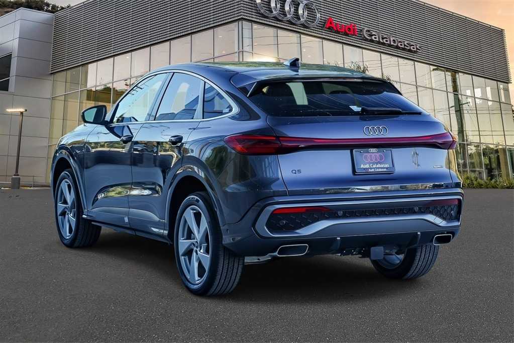 Thumbnail: 2025 Audi Q5 - 6