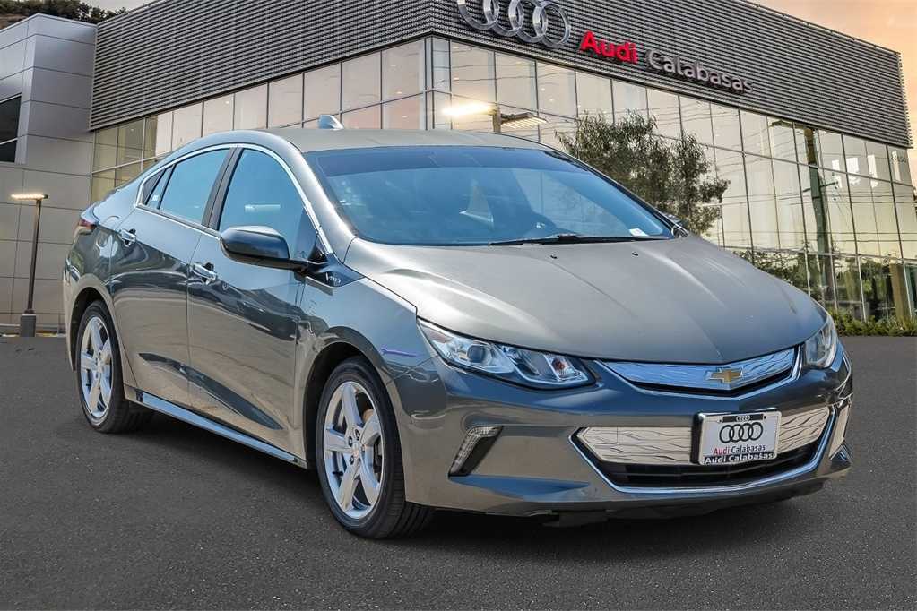 2017 Chevrolet Volt LT 3